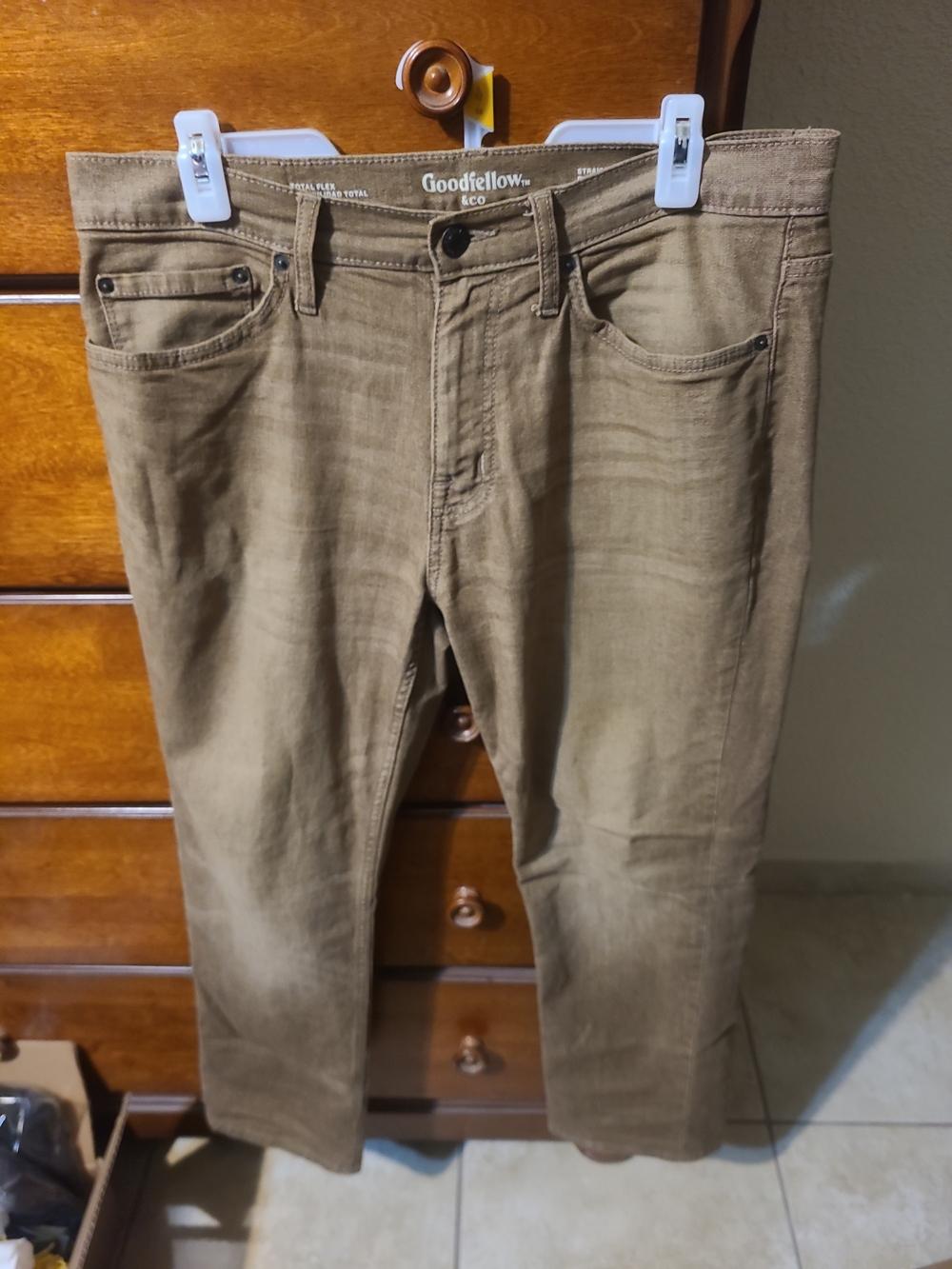 Goodfellow & Co 32x30 Total Flex Straight Slim Chinos Athletic Total Flex